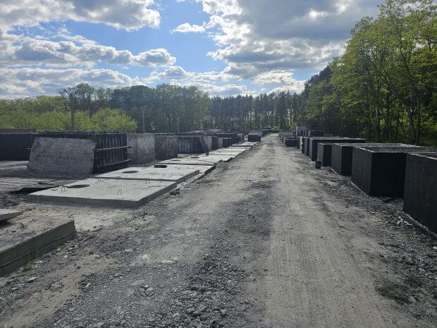 Zbiorniki betonowe różnych pojemności z atestem PZH  w Rzeszowie